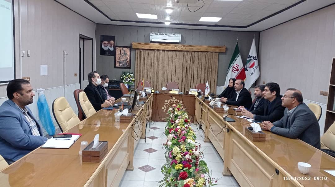 تصویر کنترل ترافیک با استفاده از سامانه های هوشمند در دستور کار شهرداری و شورا
