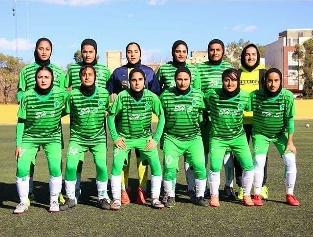 تصویر رویکردی نوین در هدایت تیم فوتبال بانوان شهرداری سیرجان