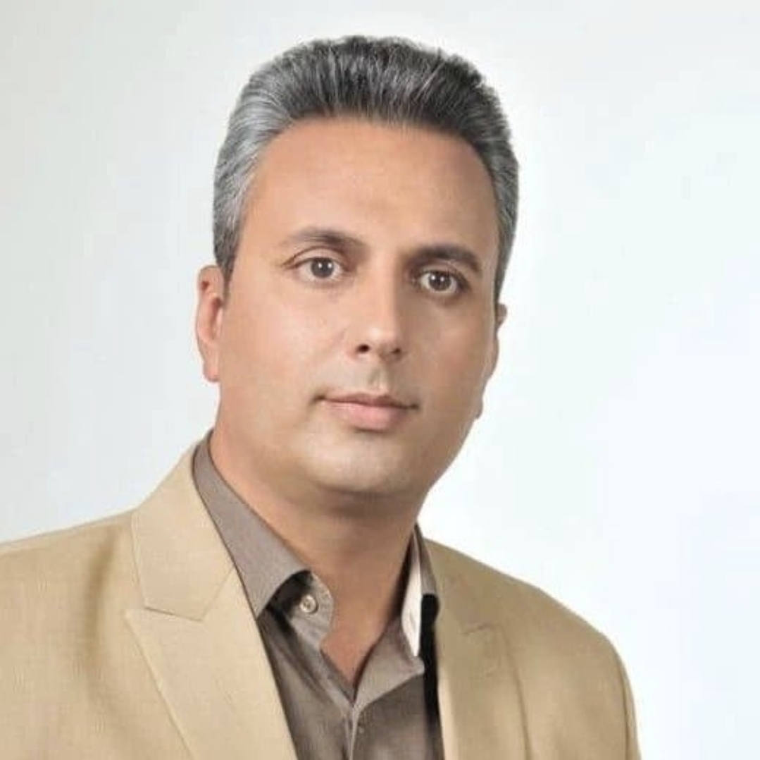 تصویر آسفالت خیابان خواجو، منتظر اتمام عملیات آبفاست