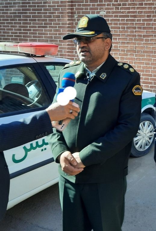 تصویر تشکیل تیم‌های نامحسوس مبارزه با سرقت توسط پلیس سیرجان