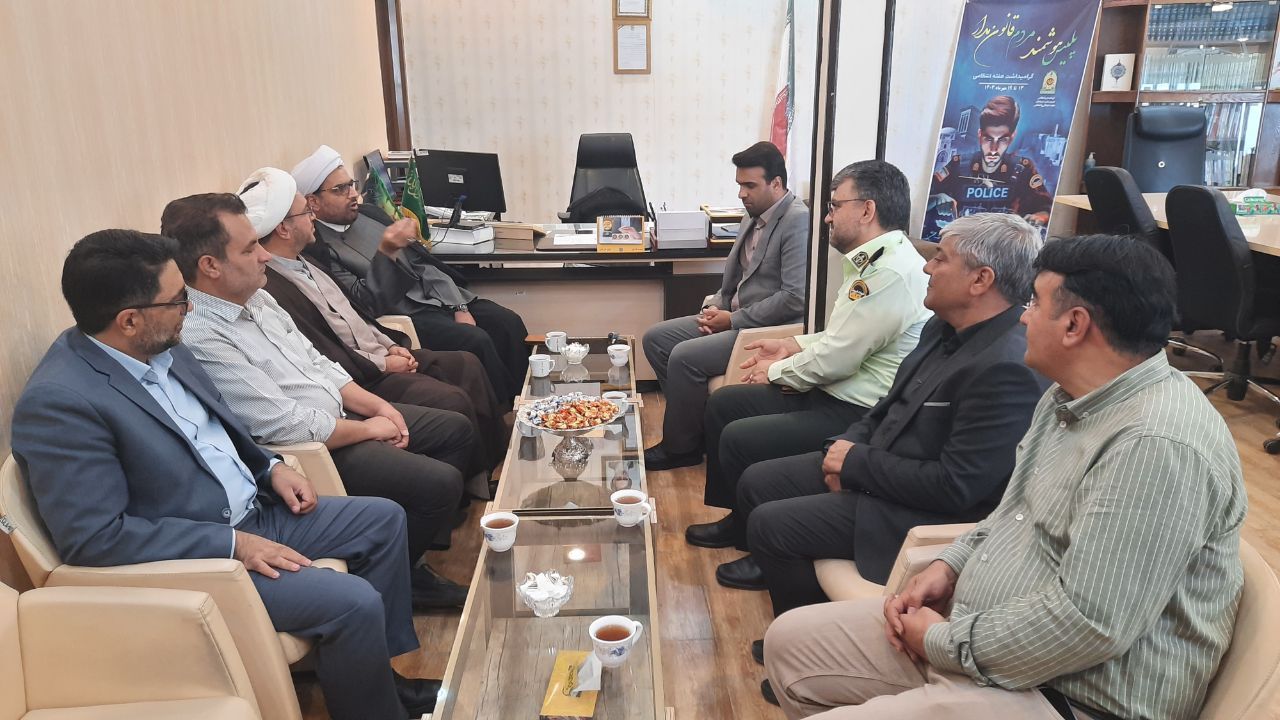 تصویر دیدار رییس دادگستری و دادستان سیرجان با فرمانده انتظامی