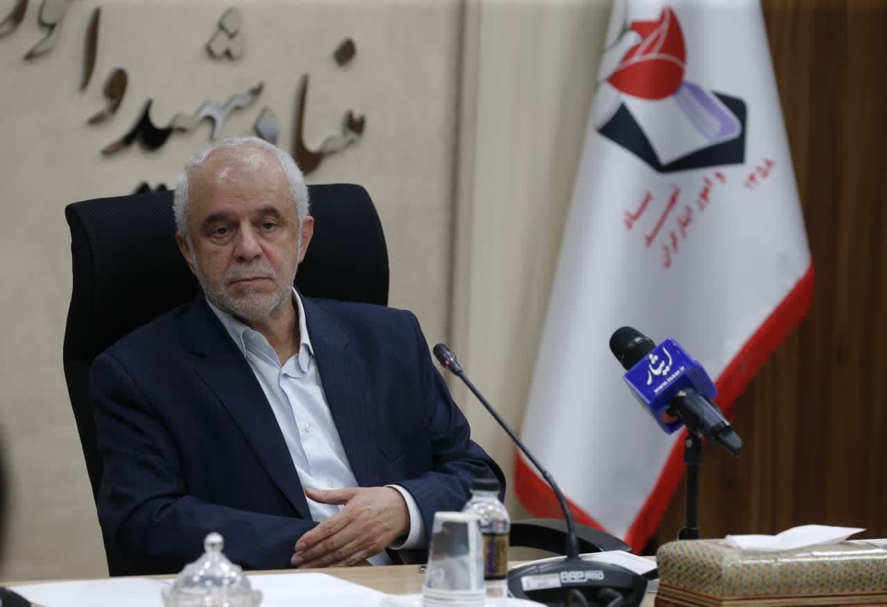 تصویر معاون رئیس جمهور و رئیس بنیاد شهید: