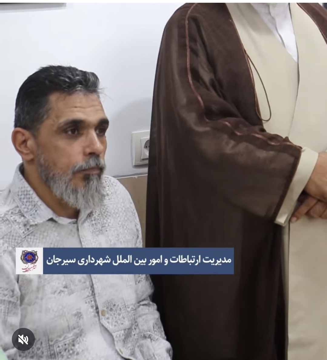 تصویر نمایشگاه نقاشی ققنوس سیرجان